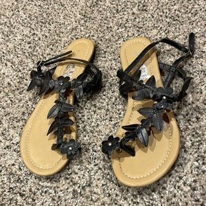 Black floral sandals